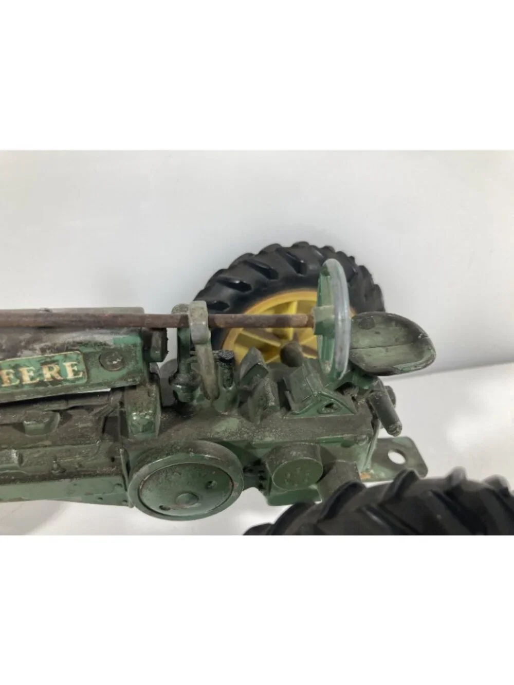 Ertl John Deere 1934 Model-A Tractor Narrow Front 1:16 Diecast Heavy Wear